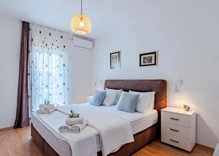 Rania - Korcula By Guide * Blato (Korcula)